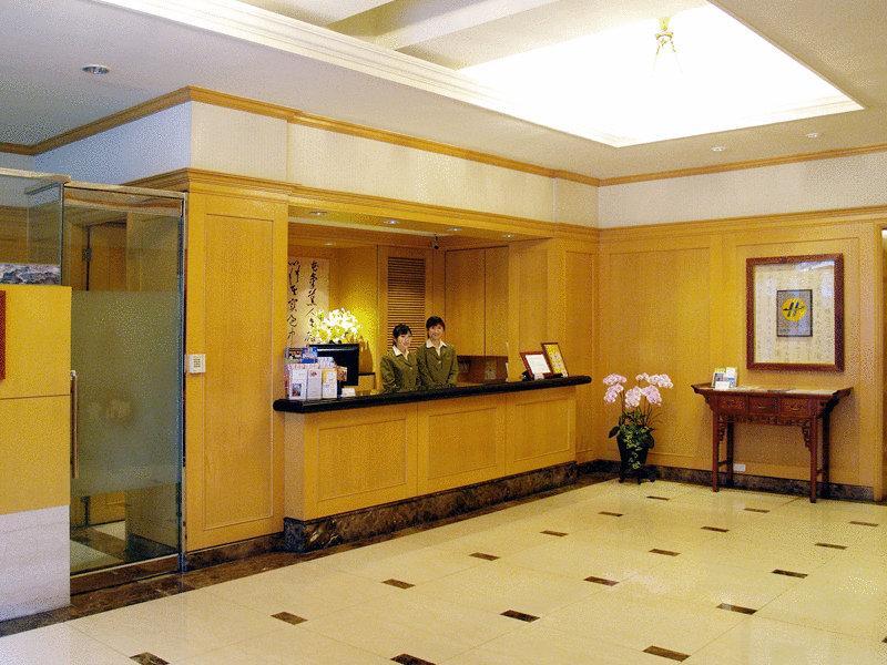 Quali sono i migliori hotel vicino a Tempio di Confucio di Taipei? Esterno foto