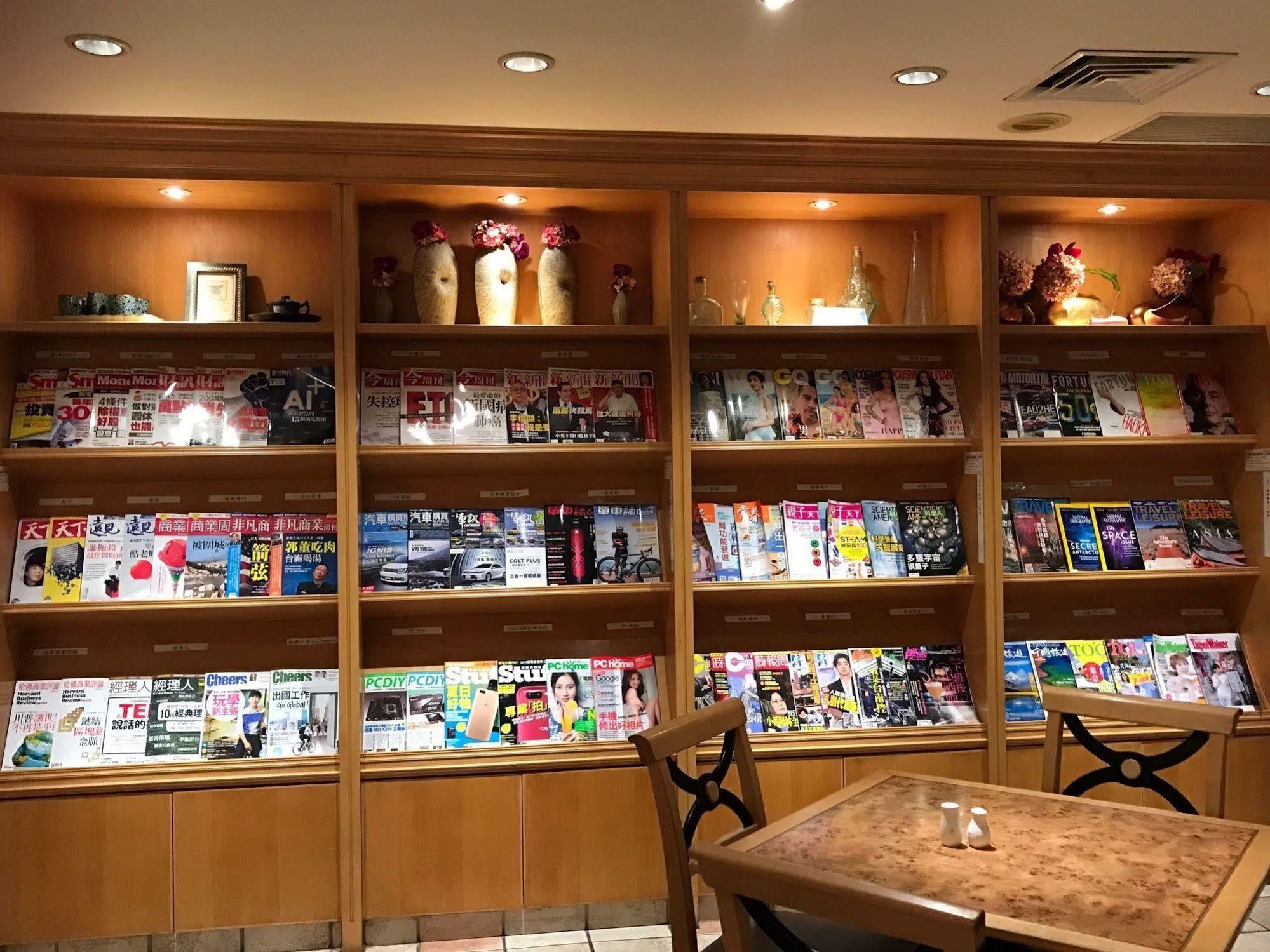 Quali sono i migliori hotel vicino a Tempio di Confucio di Taipei? Esterno foto